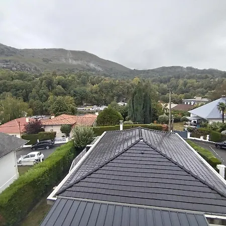 Angelique - Latre Location * Lourdes